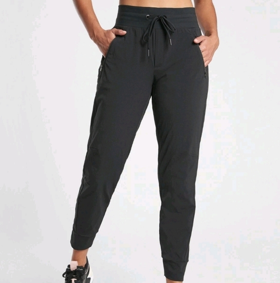Athleta Pants - Athleta‎ Black Trekkie North Jogger Pants